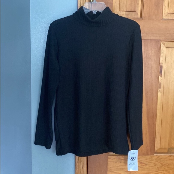 Mock sweater - Picture 1 of 5